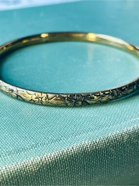 Vintage Marathon 12KT GF Floral expandable bracelet bangle
